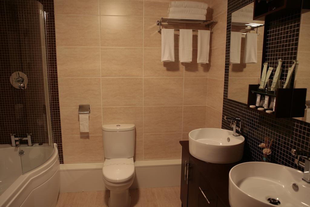 The Plough Inn Pocklington Room photo